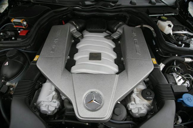 Двигатель Mercedes C63 AMG