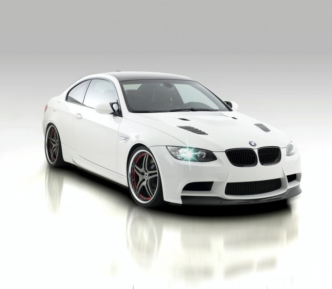 Фото BMW M3 GTS3