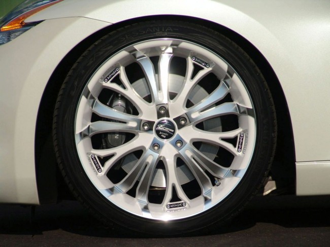 Диски Racing White для Nissan 370Z