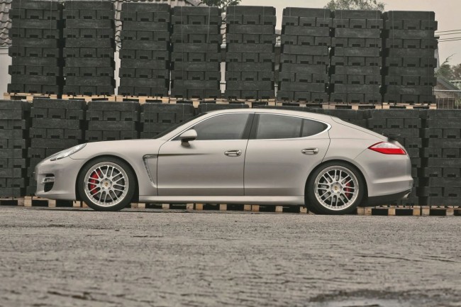 Чип-тюнинг Porsche Panamera от Mcchip