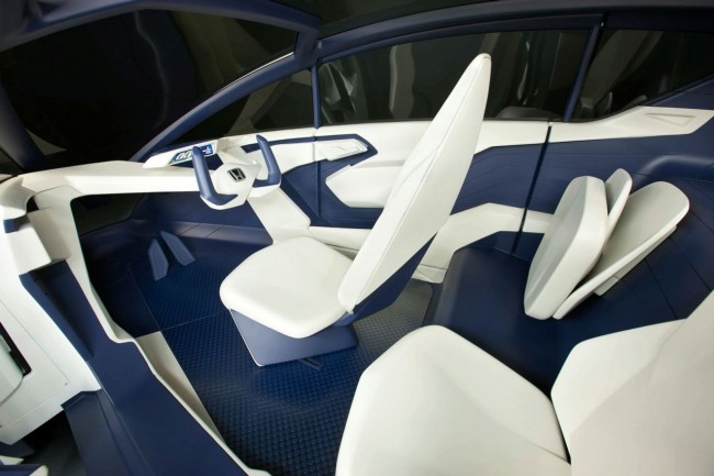 Салон Honda Personal Neo-Urban
