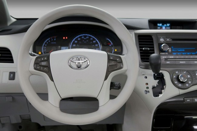Салон Toyota Sienna - Los-Angeles Auto Show 2009