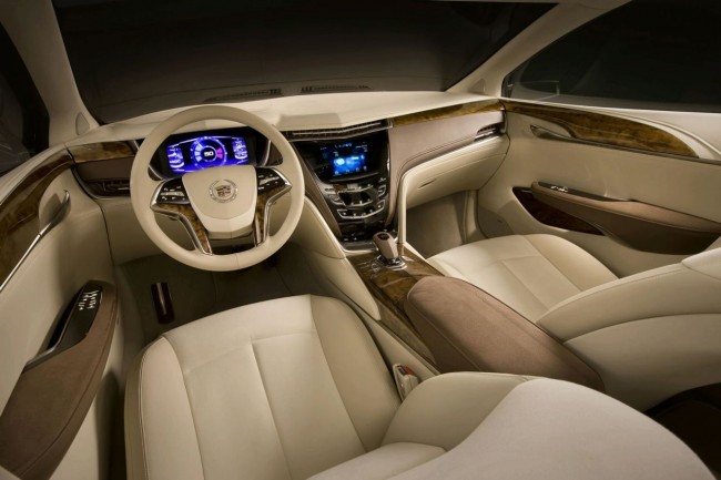 Салон роскошного Cadillac XTS Platinum - фото