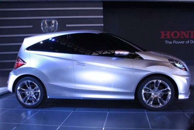 Honda New Small Concept показали в Нью-Дели