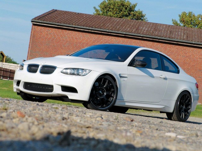 Тюнинг купе BMW M3 E92 от ателье Manhart Racing Тюнинг купе BMW M3 E92 от ателье Manhart Racing