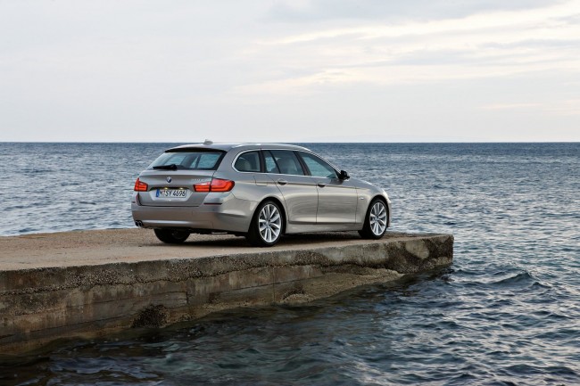 Фото нового универсала BMW 5-series Touring F11 Фото нового универсала BMW 5-series Touring F11