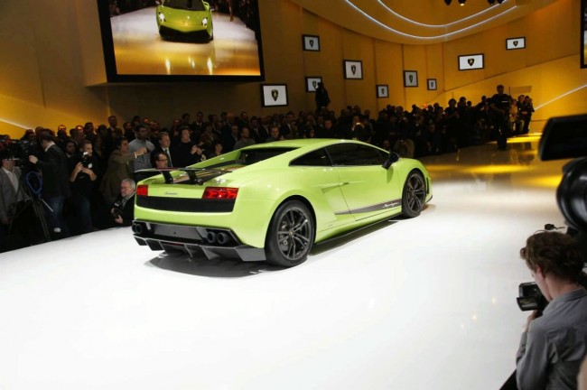 Мировая премьера Gallardo LP 570-4 Superleggera