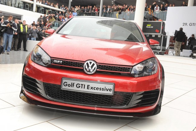 VW Golf GTI Excessive продавать не планируют
