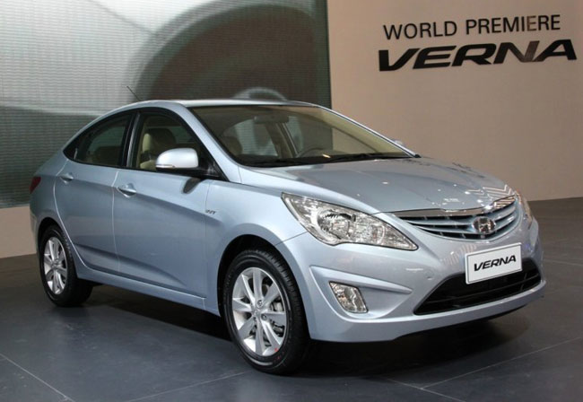 Hyundai предлагает выбрать имя новой модели на сайте
