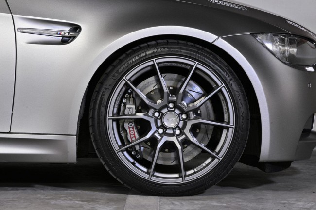 Тормозная система StopTech на BMW M3 - фото