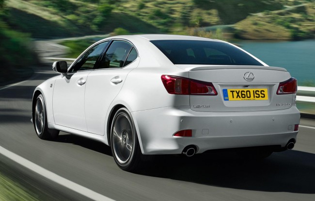 В Париже покажут обновленный Lexus IS 2011 В Париже покажут обновленный Lexus IS 2011