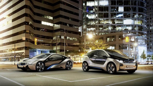 BMW представила концепты будущих i3 и i8