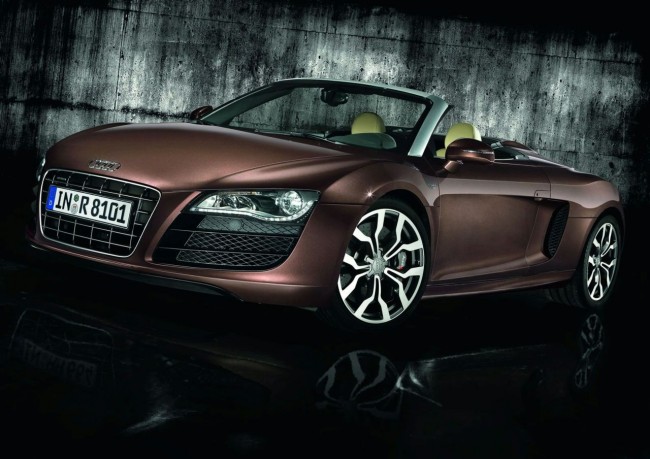 Состоялась мировая премьера Audi R8 Spyder Состоялась мировая премьера Audi R8 Spyder