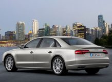 Новая Audi A8 L 2016 фото