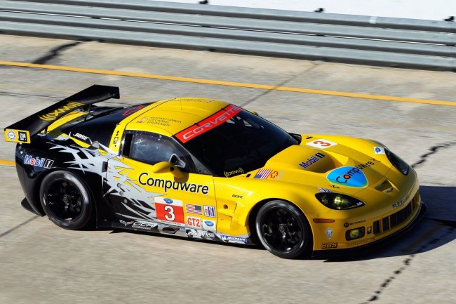 Новый гоночный Corvette C6.R на базе ZR1 Новый гоночный Corvette C6.R на базе ZR1