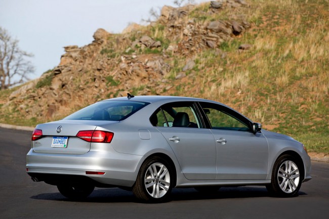 Обновленный Volkswagen Jetta 2015 Обновленный Volkswagen Jetta 2015