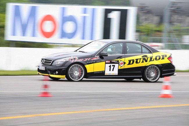 В гонке Tuner's Grand Prix этот Mercedes C63 Dunlop-Performance занял второе место В гонке Tuner's Grand Prix этот Mercedes C63 Dunlop-Performance занял второе место