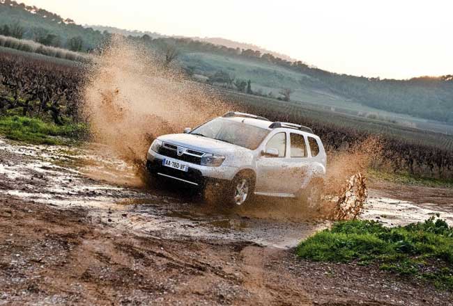 Фото кроссовера Dacia Duster Фото кроссовера Dacia Duster