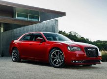 Chrysler 300C 2015 фото