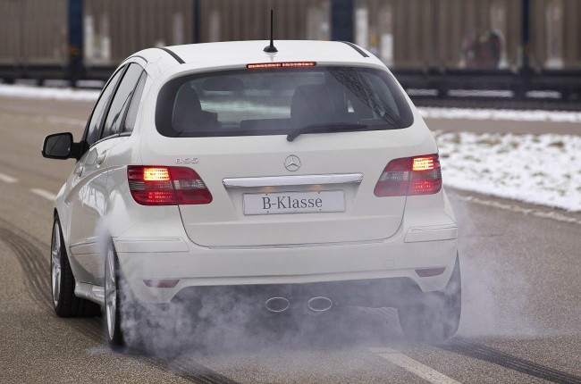 Студенты построили Mercedes B55 с мотором V8 Студенты построили Mercedes B55 с мотором V8