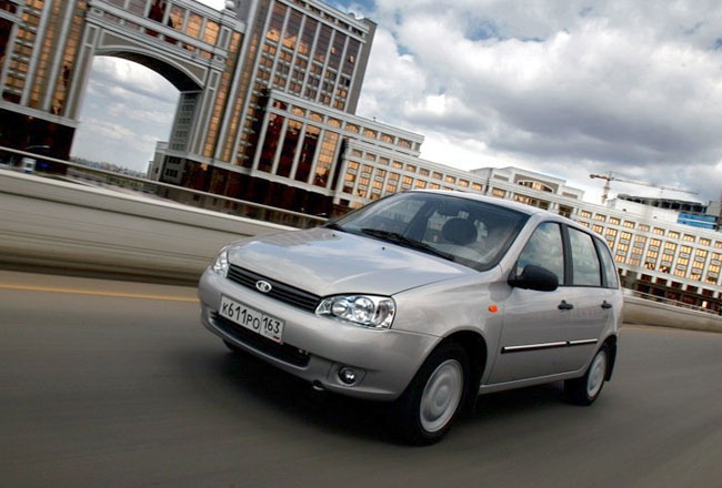 На базе Lada Kalina построят бюджетные Renault и Nissan На базе Lada Kalina построят бюджетные Renault и Nissan