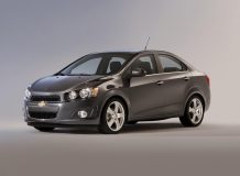 Фото Chevrolet Sonic 2015