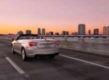 Новый Chrysler 200 Convertible 2013