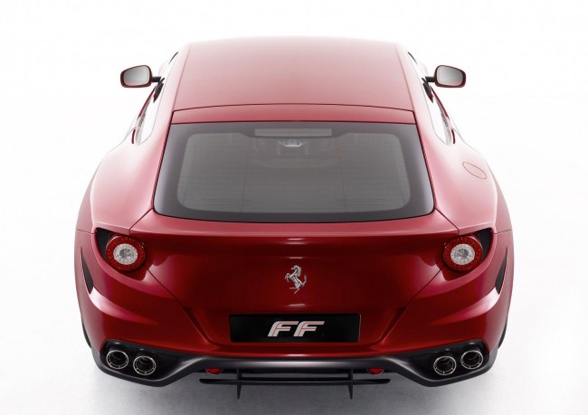 Ferrari представила новый суперкар FF Ferrari представила новый суперкар FF