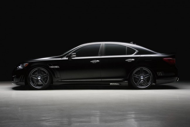 Lexus LS получил обвес Black Bison от WALD Lexus LS получил обвес Black Bison от WALD