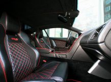 Интерьер Aston Martin DBS Superior Black Edition
