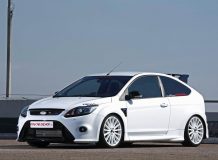 Тюнинговый Ford Focus RS фото