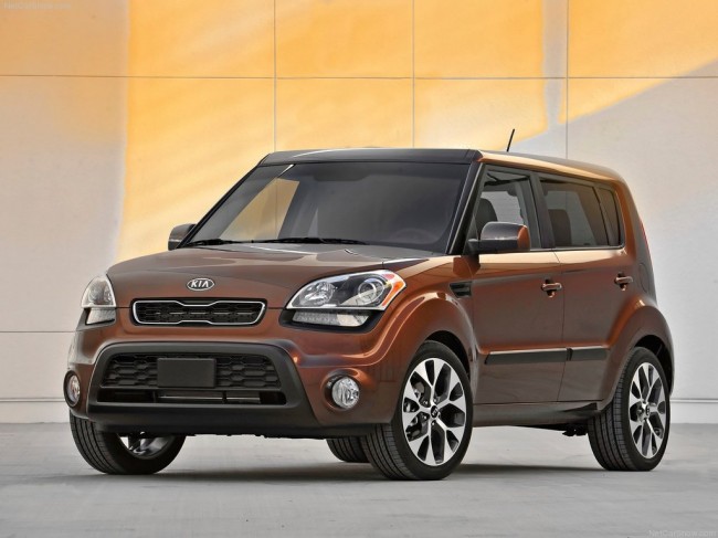Обновленная Kia Soul представлена в Нью-Йорке Обновленная Kia Soul представлена в Нью-Йорке