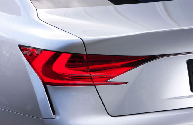 Первый тизер концепта Lexus LF-Gh Первый тизер концепта Lexus LF-Gh