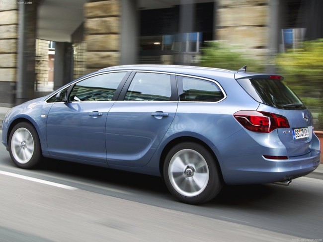 2011 Opel Astra Sports Tourer 2011 Opel Astra Sports Tourer