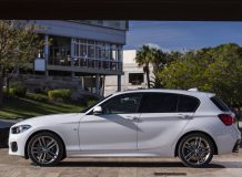BMW 1-Series 5D 2017 фото
