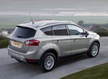 Кроссовер Ford Kuga 2010