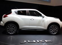 Белый Nissan Juke фото
