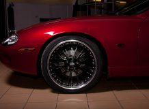 20-дюймовые диски OZ для Jaguar XK8