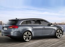 Opel Insignia Sports Tourer ΡΠΎΡΠΎ