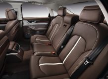 Интерьер Audi A8 Hybrid 2012
