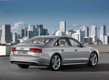 Audi S8 2015 фото