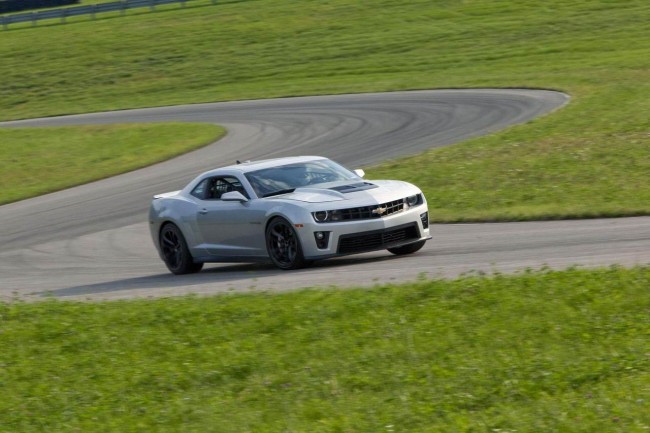 Chevrolet Camaro ZL1 получил 580-сильный V8 Chevrolet Camaro ZL1 получил 580-сильный V8