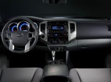 Фото салона Toyota Tacoma II