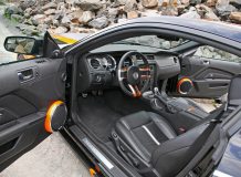 Фото тюнинг салона Ford Mustang GT