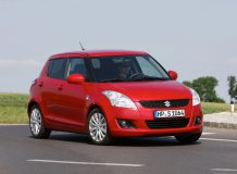 2011 Suzuki Swift 5D