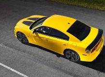 Dodge Charger SRT8 Super Bee 2012