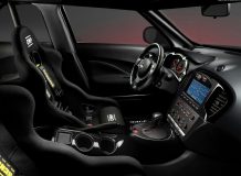 Фото салона Nissan Juke R