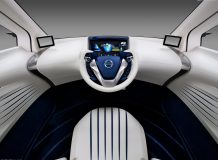 Фото салона Nissan PIVO 3