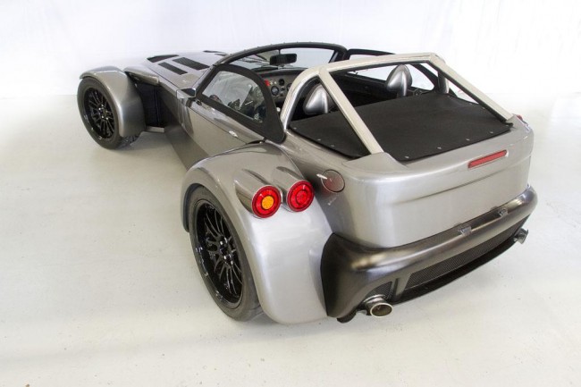 Легкий спорткар Donkervoort D8 GTO Легкий спорткар Donkervoort D8 GTO