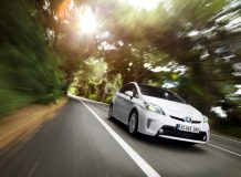Toyota Prius 2015 фото